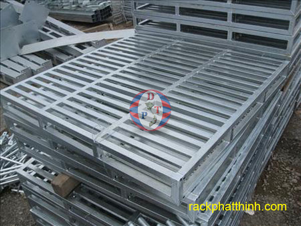 pallet sắt